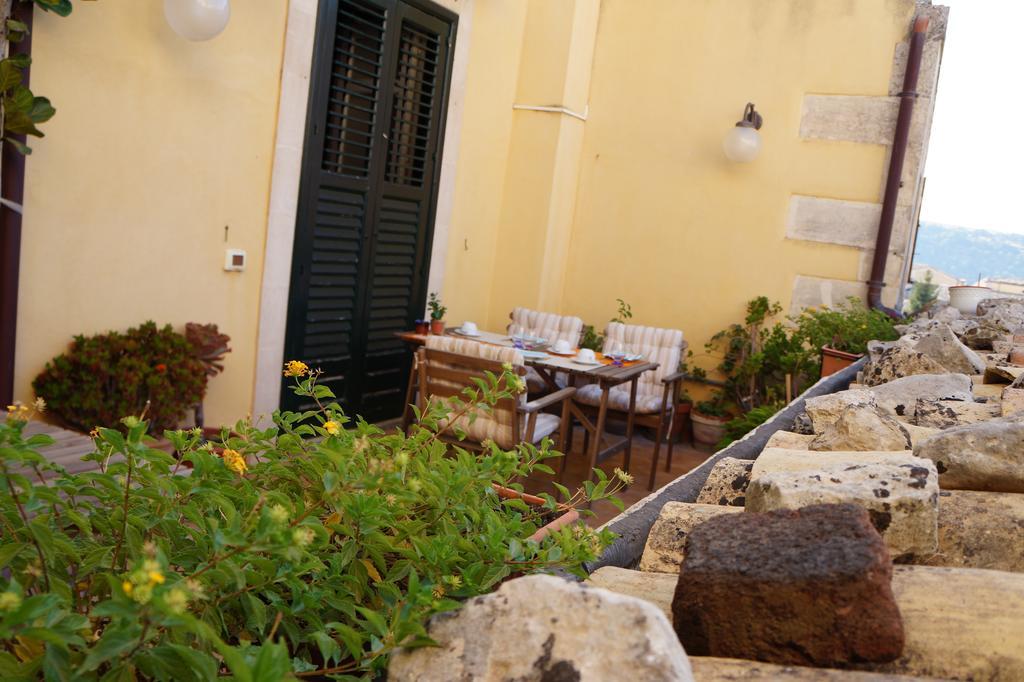 Risveglio Ibleo Bed & Breakfast Ragusa Eksteriør bilde
